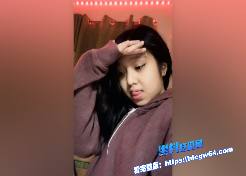 极品反差眼镜妹 洋洋 自慰抠逼性爱视频流出 浴室全裸自拍道具抽插 女上位疯狂索取大屌插入的快感图1 极品反差眼镜妹 洋洋 自慰抠逼性爱视频流出 浴室全裸自拍道具抽插 女上位疯狂索取大屌插入的快感图1