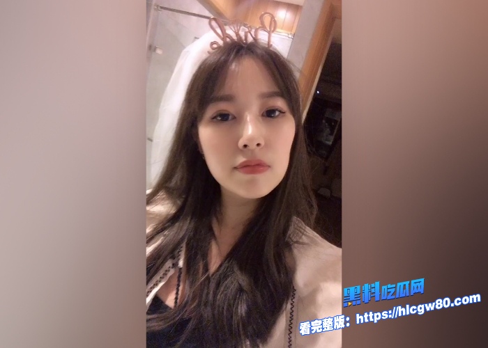 艺术生女大和体育生性爱视频曝光校园女神也是爱肌肉男的八块腹肌观感炸裂使劲猛凿艺术学妹嫩穴 图4