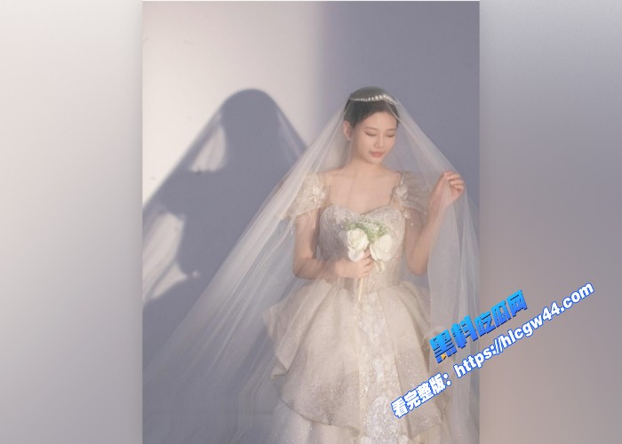 极品巨乳黑丝人妻肥臀母狗沦为别人的胯下玩物各种调教爆操她的骚穴 图3WH700x500px