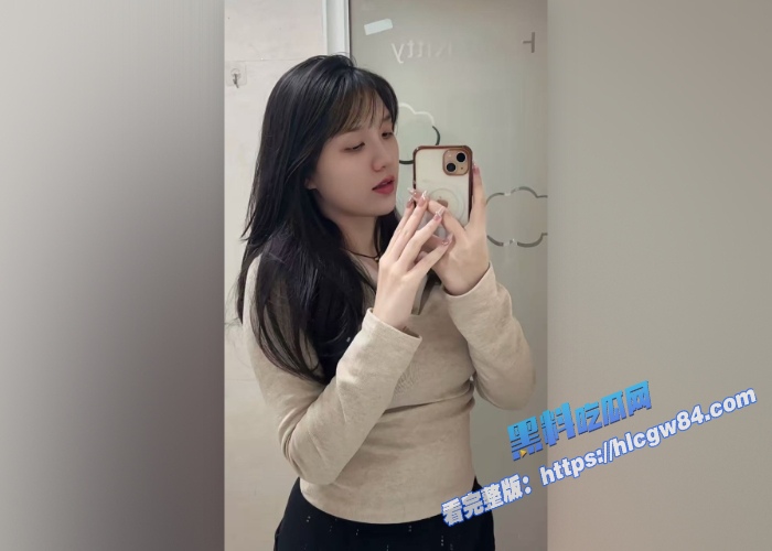 南京大学清纯微胖反差小母狗私拍性爱视频曝光3 南京大学清纯微胖反差小母狗私拍性爱视频曝光3