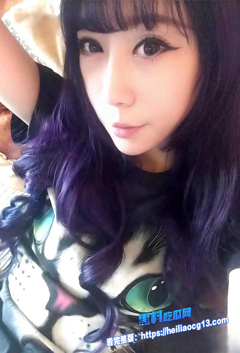 反差婊陈思萍约炮视频 2 反差婊陈思萍约炮视频 2