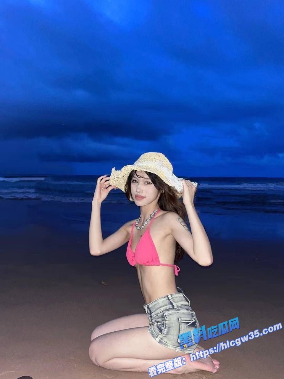 黑料PK!推特ins健身博主 婷婷 VS 高颜值反差婊 莎莎 极品身材和淫荡母狗 你更喜欢谁呢2 黑料PK!推特ins健身博主 婷婷 VS 高颜值反差婊 莎莎 极品身材和淫荡母狗 你更喜欢谁呢2