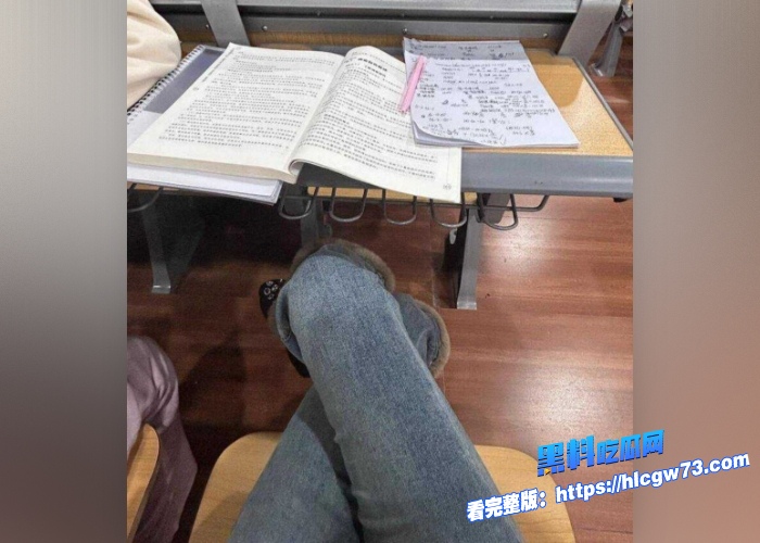 赣州师范科技学院极品公家车杨嘉婧03年的小嫩逼到处发骚照勾引男同学约炮社会大屌哥被各种姿势爆操 图2