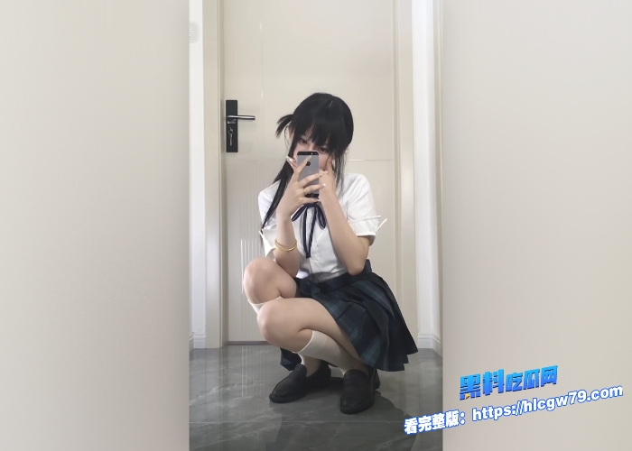 推特百万粉福利姬 困困狗 会员付费视频流出  带男朋友去女生宿舍偷情痉挛抽搐也不放过1