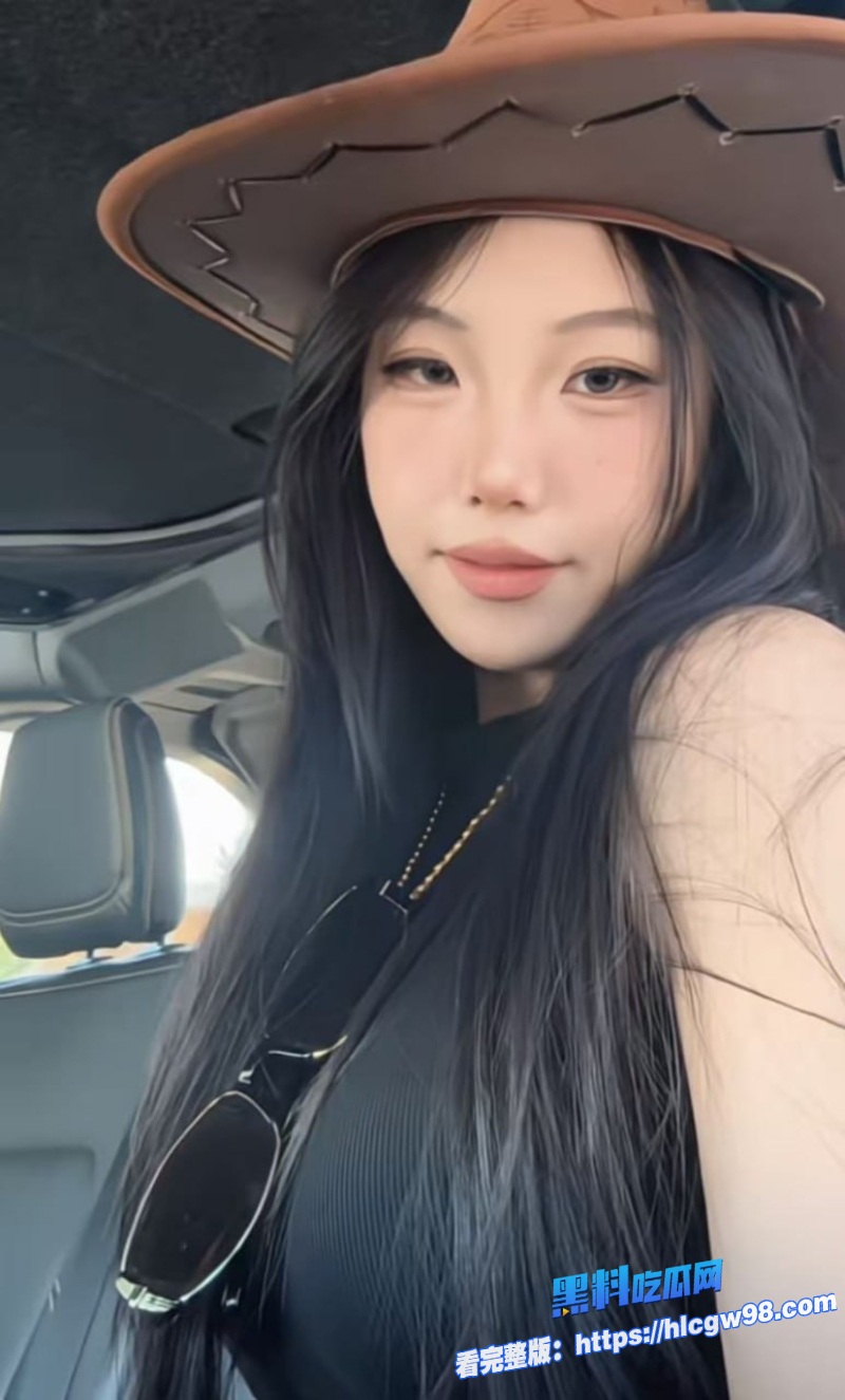 性感姑姑带着18岁侄女与姑夫乱伦双飞 3
