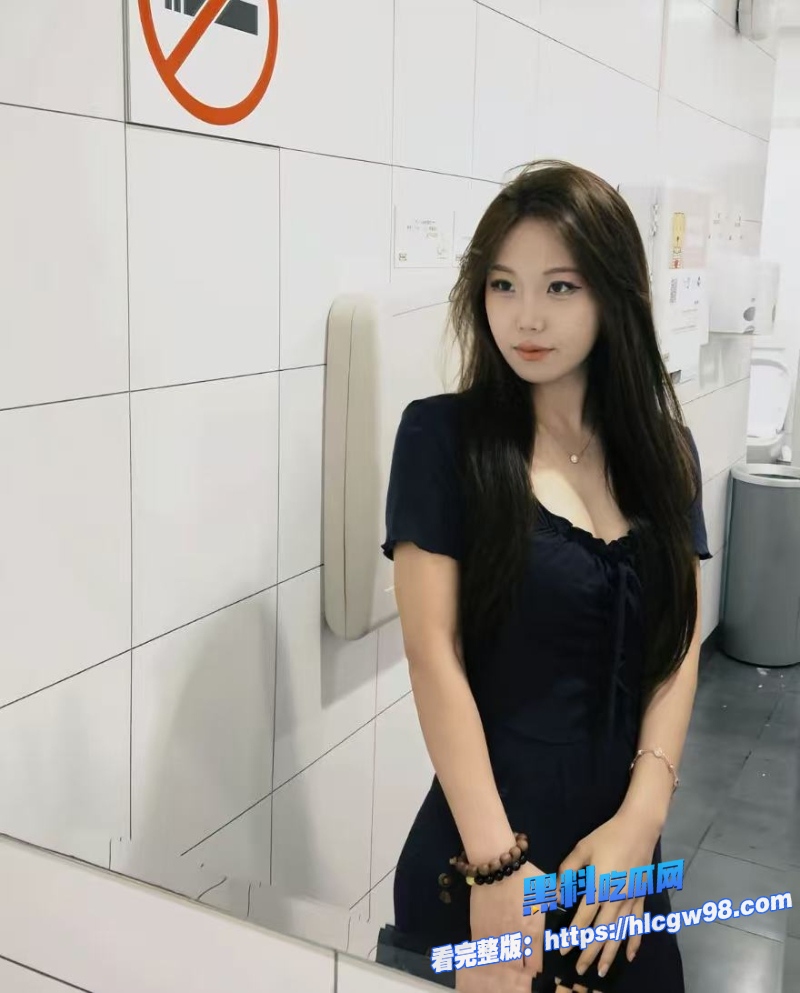 性感姑姑带着18岁侄女与姑夫乱伦双飞 6