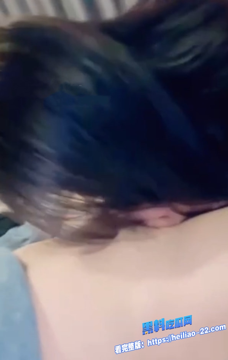 海角乱伦亲爹与女儿禁忌之夜彻底失控平日乖巧的女儿在父亲怀中渐渐沉沦6 海角乱伦亲爹与女儿禁忌之夜彻底失控平日乖巧的女儿在父亲怀中渐渐沉沦6