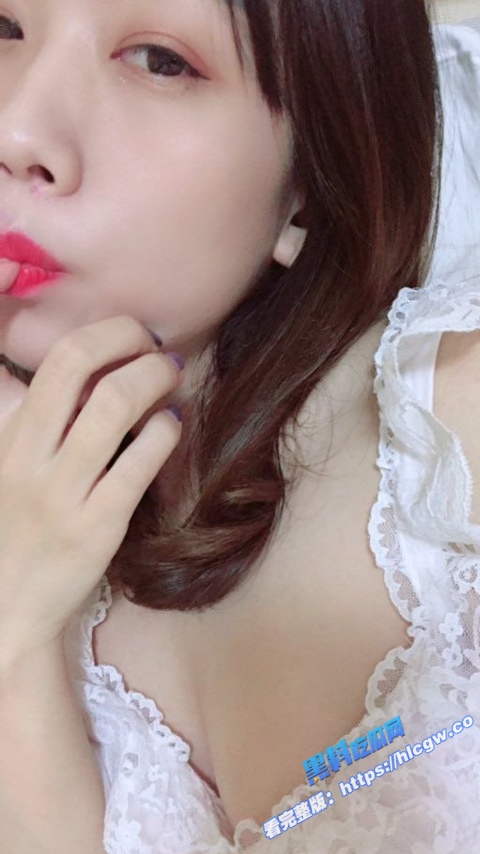 上海松江闷骚美少妇李玲玉3