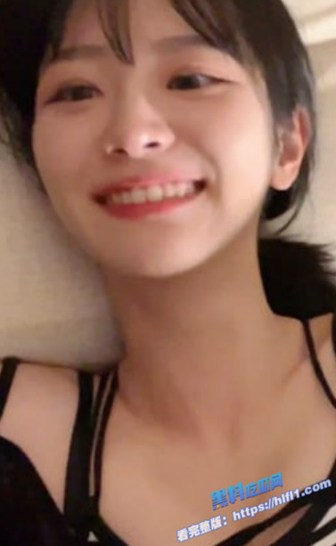 独家爆料！韩国女团qwer成员 Chodan 出道前性爱影片流出 巨乳大奶真是极品！图2