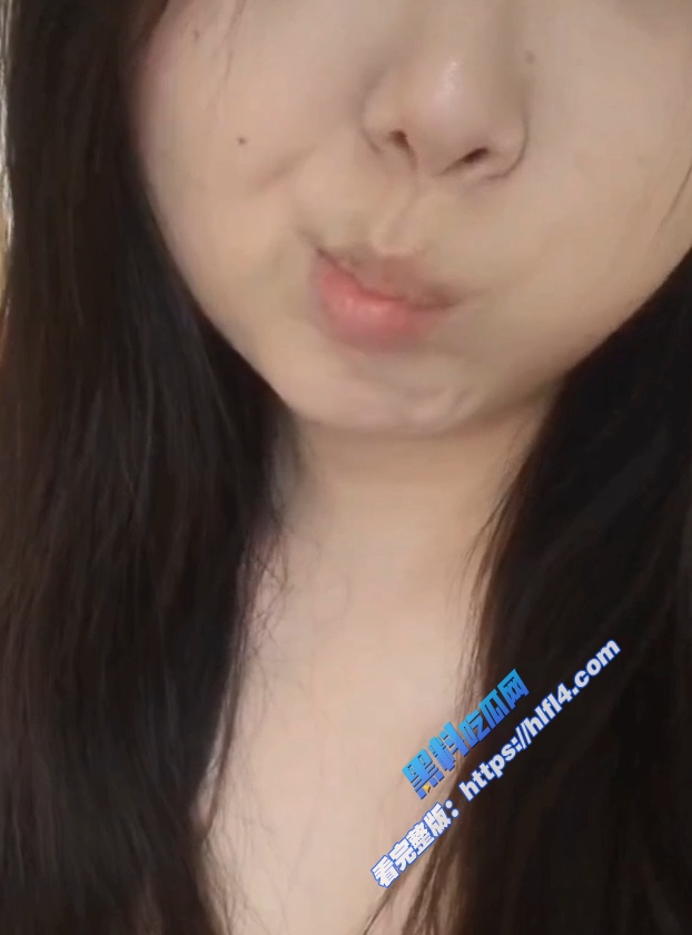 高中生超粉嫩一线天美鲍 奶子又大又润 自慰抠逼真的是极品 图2