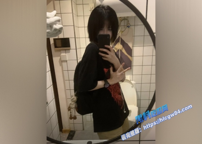 郑州工程技术学院李瑶偷情约炮视频被男友曝光！4