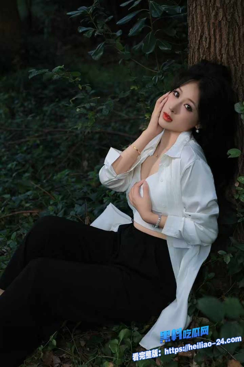 露脸大奶高颜值女神主播私生活曝光反差女上位狂摇撸管洗澡全记录谁想到私下骚成这样 9