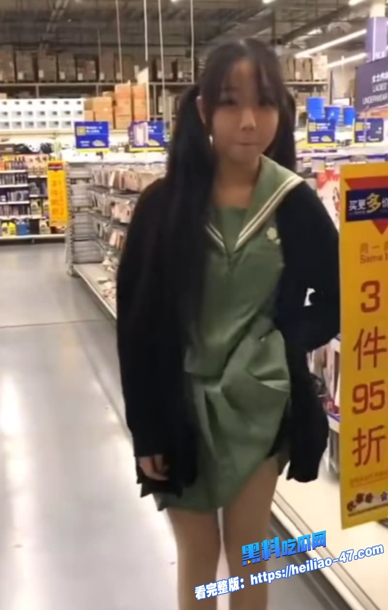 高颜值极品母狗浆果儿女同视频流出浴室里互相抚摸舔奶看的小编真的想立即冲进去 4 高颜值极品母狗浆果儿女同视频流出浴室里互相抚摸舔奶看的小编真的想立即冲进去 4