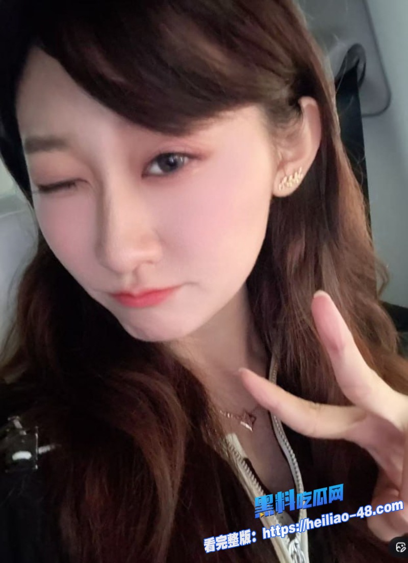 网红面包师林千夜ChloeLin上门做蛋糕奶油未打发先把她按桌猛干 2 网红面包师林千夜ChloeLin上门做蛋糕奶油未打发先把她按桌猛干 2