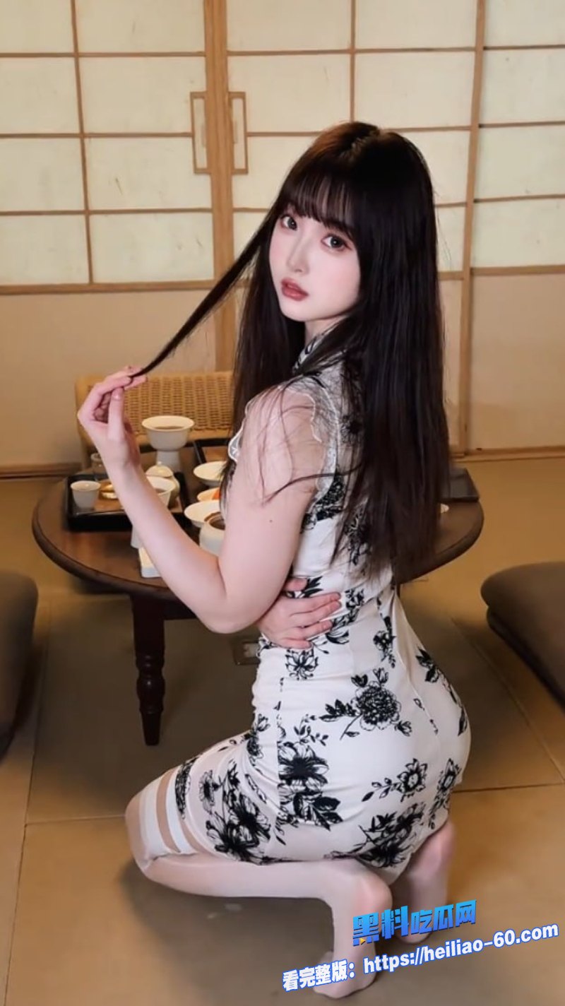 绝美巨乳翻译陪老板马来西亚出差刚下飞机就被拉去体验当地特色5