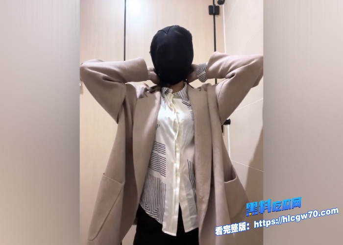 北京极品清纯女大校花大尺度私密视频流出被金主调教到哭泣长腿女神吞口水舔脚舔肛被花样玩弄求着被草简直不要太反差 3