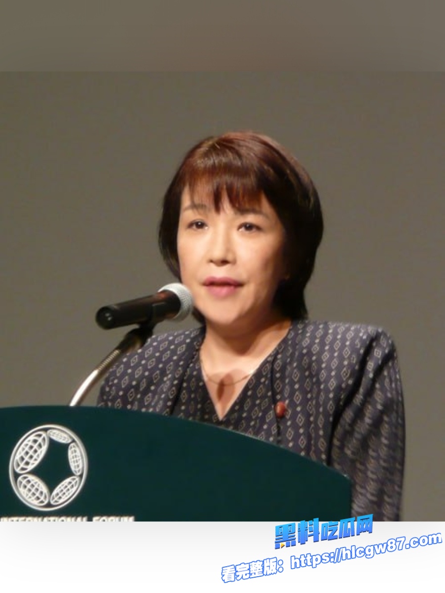 日本女首相高市早苗这张嘴太欠抽了 4 日本女首相高市早苗这张嘴太欠抽了 4