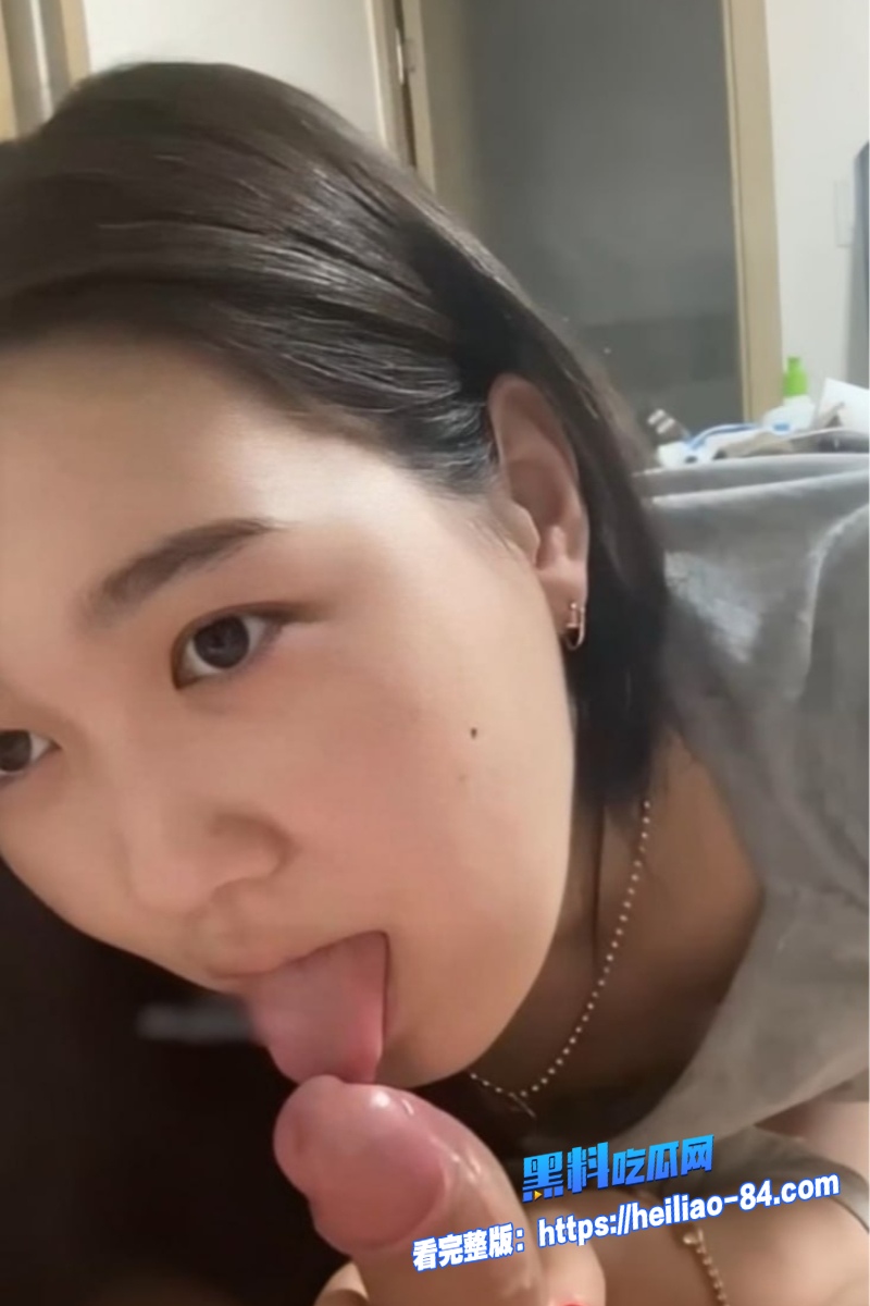 南京大学清纯微胖学妹性爱视频曝光 身穿黑丝半裸着被疯狂调教到高潮!7 南京大学清纯微胖学妹性爱视频曝光 身穿黑丝半裸着被疯狂调教到高潮!7