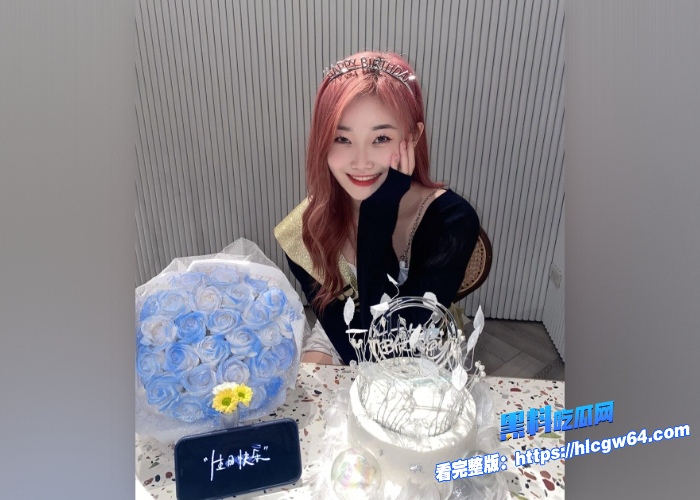 神似金晨微博推特顶级美腿甜美女神Chloe霏霏粉丝40万伪名媛视频付费福利视频流出这腿我真的能玩10年 图1