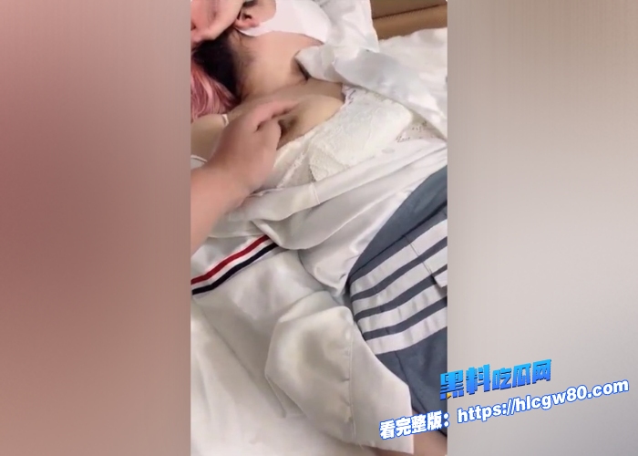 海角乱伦提前过国庆中秋假期的表妹回老家在饭局上被灌倒巨乳黑丝没有男人抵挡住这样诱惑哪怕是表妹8 海角乱伦提前过国庆中秋假期的表妹回老家在饭局上被灌倒巨乳黑丝没有男人抵挡住这样诱惑哪怕是表妹8