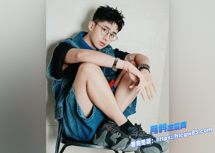 中国男歌手焦迈奇不雅视频流出遭圈内大佬调教3