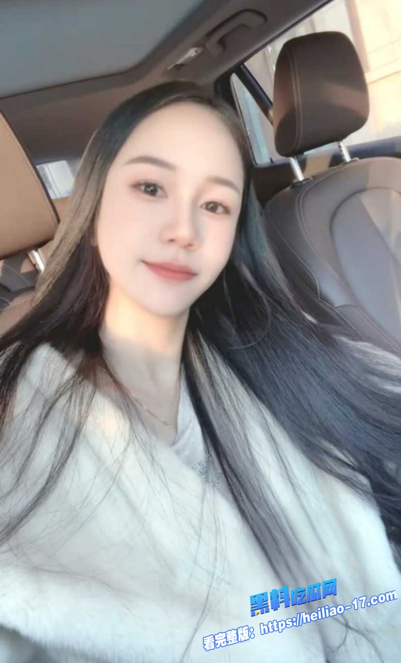 盐山卖钢管的小姐姐 张露文谈业务谈到客户床上去了极限一打二 3p视频遭曝光2 盐山卖钢管的小姐姐 张露文谈业务谈到客户床上去了极限一打二 3p视频遭曝光2