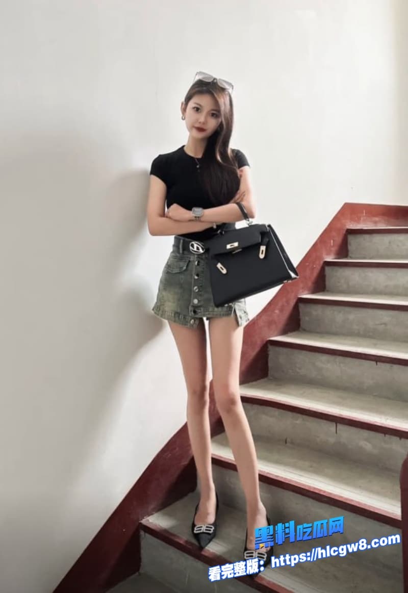 某顶级高颜值女主播与金主爸爸私密视频流出后入翘臀狂抖浪叫不停太疯狂太刺激了5