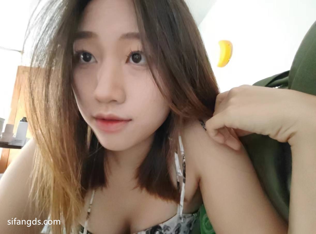 吉林女大学生出轨-高颜女主被调教成母狗,道具自慰情趣白丝啪啪!2.jpg 吉林女大学生出轨-高颜女主被调教成母狗,道具自慰情趣白丝啪啪!2.jpg