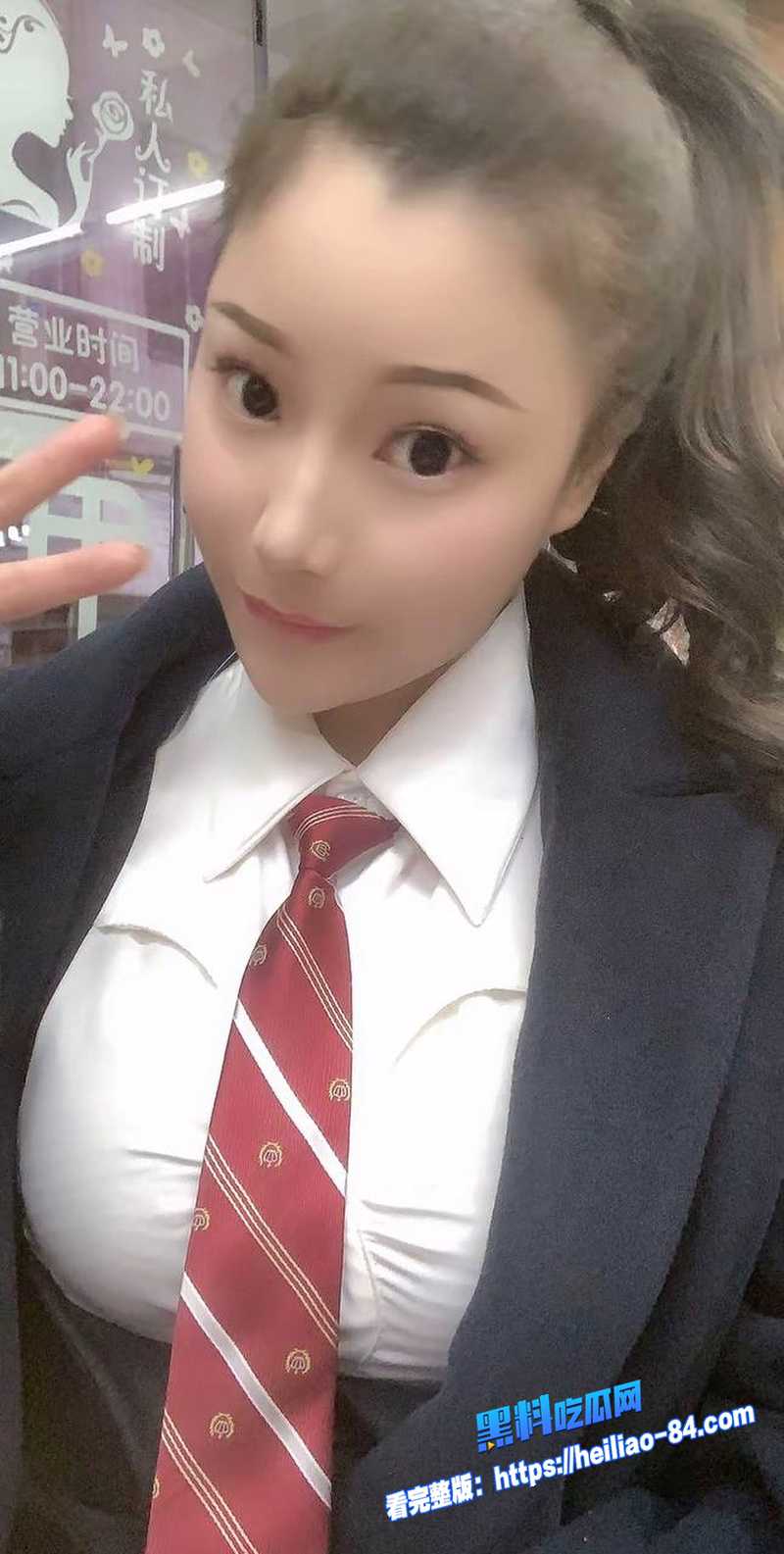 阳江中行行长何靖华出轨视频聊天记录 公安局警官陈祥青婚内乱搞 厚德载物上善若水人妻被操到腿软图25 阳江中行行长何靖华出轨视频聊天记录 公安局警官陈祥青婚内乱搞 厚德载物上善若水人妻被操到腿软图25