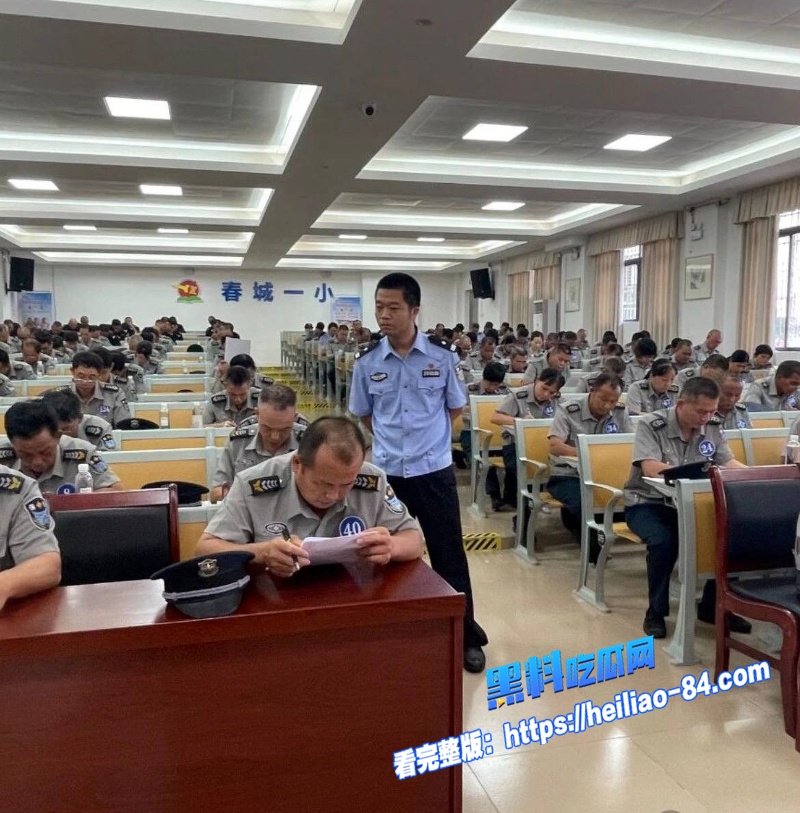 阳江中行行长何靖华出轨视频聊天记录 公安局警官陈祥青婚内乱搞 厚德载物上善若水人妻被操到腿软图27 阳江中行行长何靖华出轨视频聊天记录 公安局警官陈祥青婚内乱搞 厚德载物上善若水人妻被操到腿软图27
