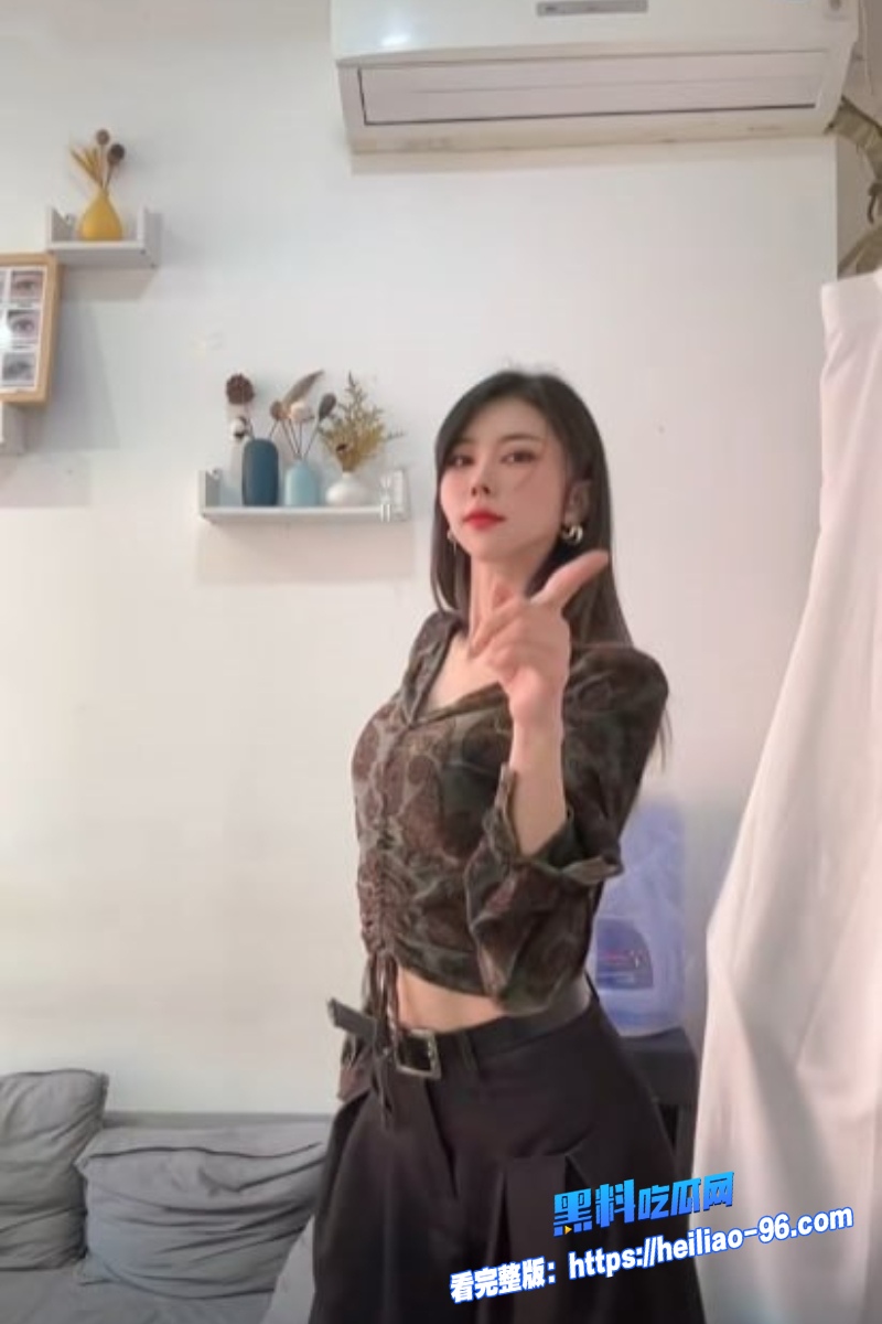 台湾美女留学生Fah3 台湾美女留学生Fah3