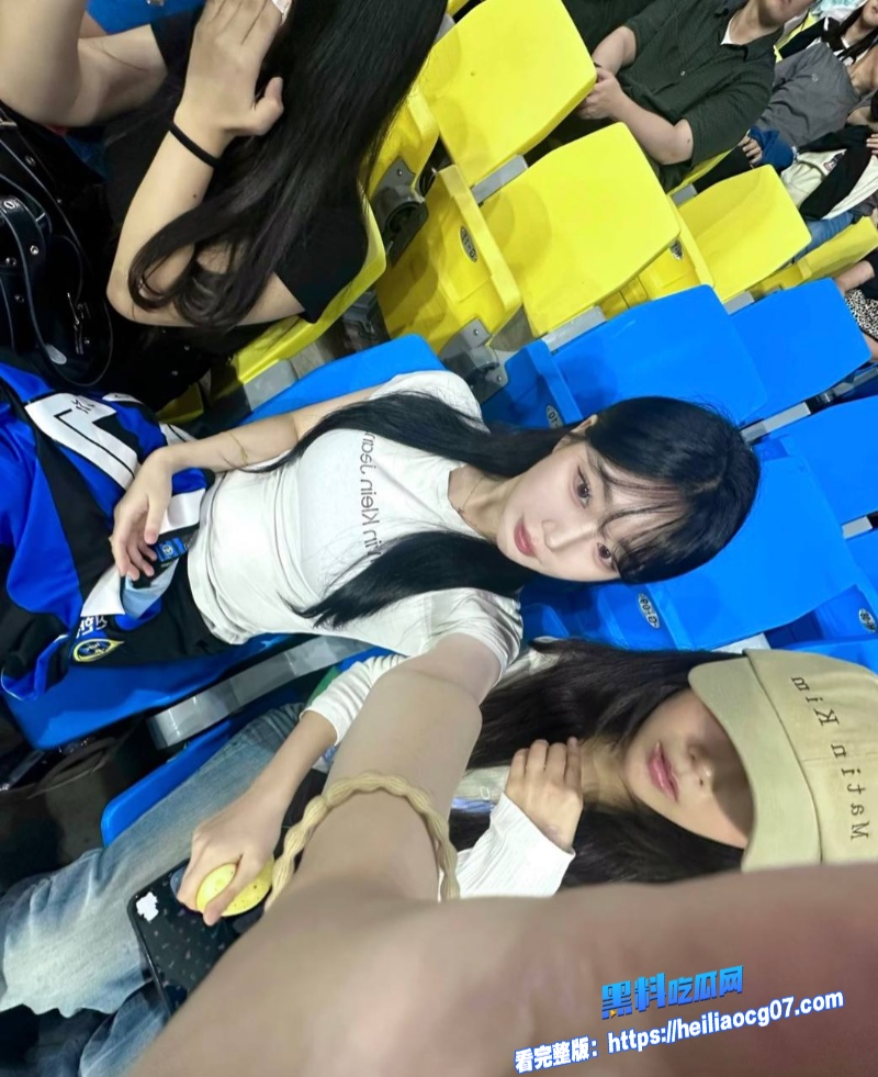 网红橙翼振兴约炮性爱视频28 网红橙翼振兴约炮性爱视频28