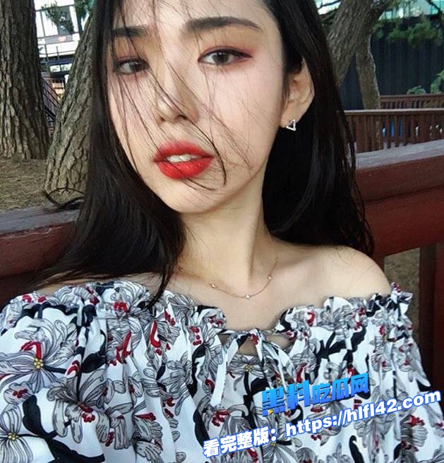 韩国女大学生遭男友背刺不雅视频被曝光流出无套内射爆操极为淫荡 1 韩国女大学生遭男友背刺不雅视频被曝光流出无套内射爆操极为淫荡 1
