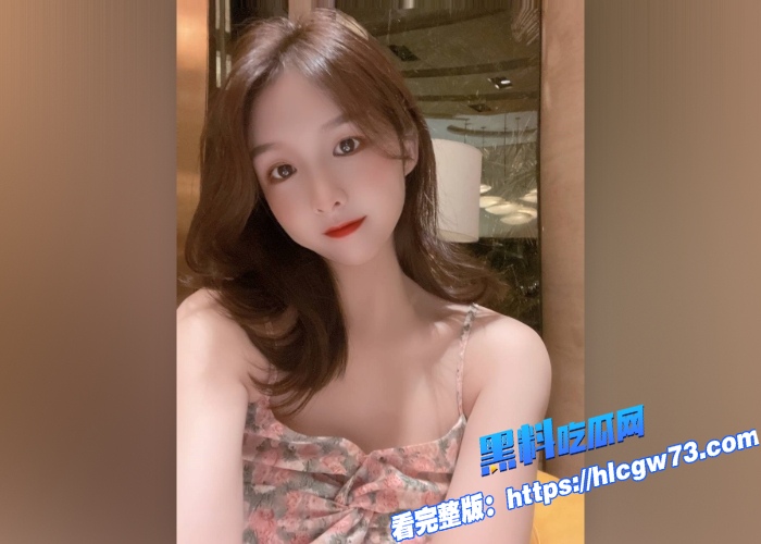 极品少妇母狗 刘彤 和金主约炮做爱不雅视频曝光 跪地露脸吃鸡吧 崛起丰臀等待进入 被边操边抽屁股 小内裤看着太性感了3