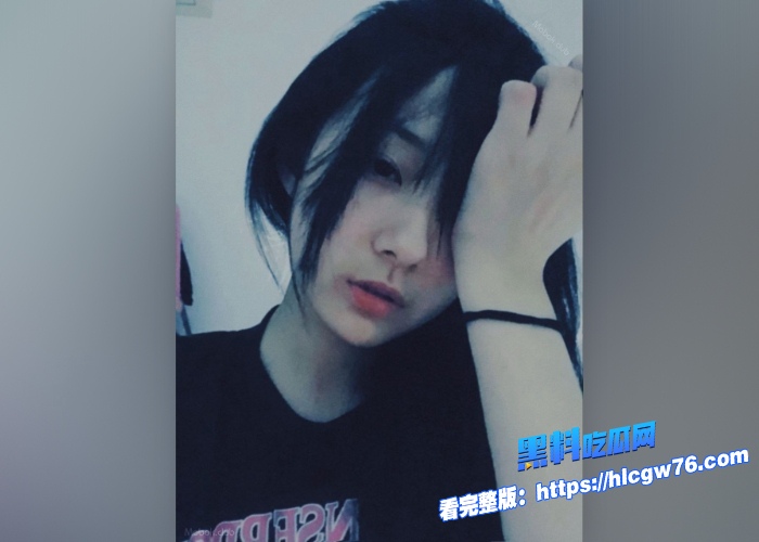 清纯系高颜值校花董逸琪遭富二代抛弃曝光大量不雅视频年纪轻轻小穴都黑成啥样了平时没少挨炮 图6 清纯系高颜值校花董逸琪遭富二代抛弃曝光大量不雅视频年纪轻轻小穴都黑成啥样了平时没少挨炮 图6