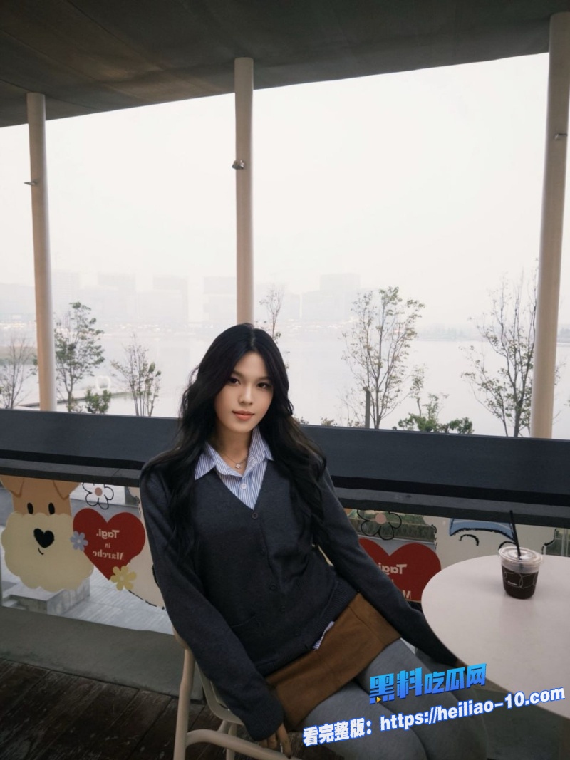 长期包养超嫩清纯颜值学妹身上全身青春气息 6 长期包养超嫩清纯颜值学妹身上全身青春气息 6