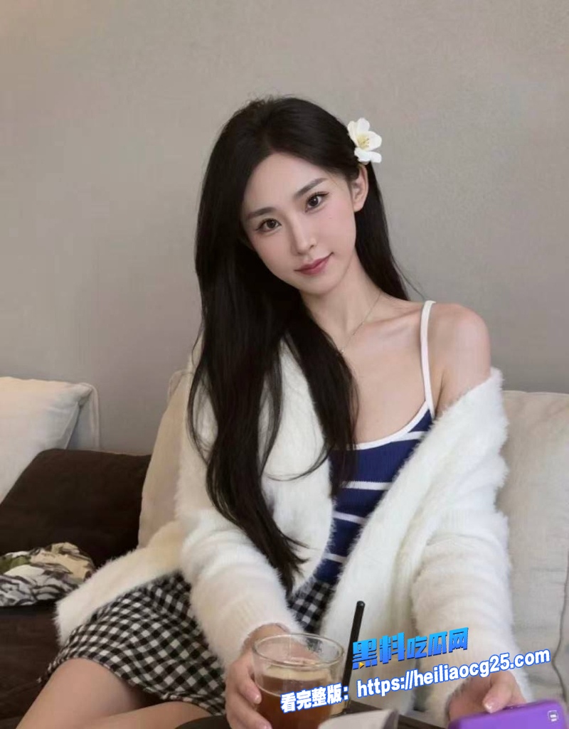 推特顶级福利姬小羊爱吃草1