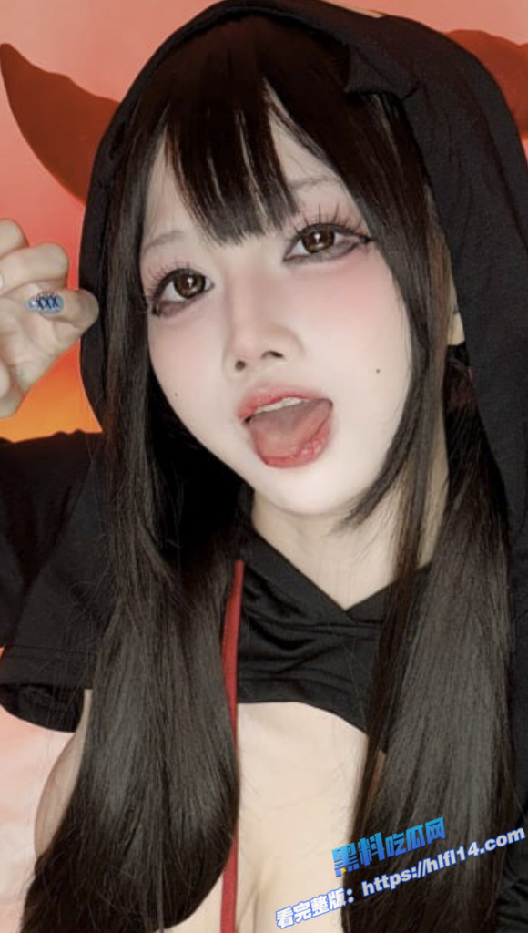 onlyfans福利姬美女 沖田凜花Rinka  最新合集恶魔少女视频流出 白虎小穴还是那么粉！1