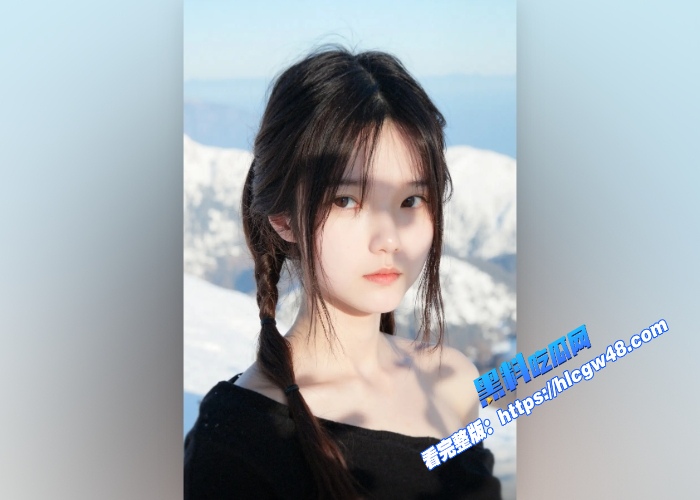 抖音小网红小恩万元定制捆绑视频流出水晶棒抽插白虎嫩穴白浆直冒 图9