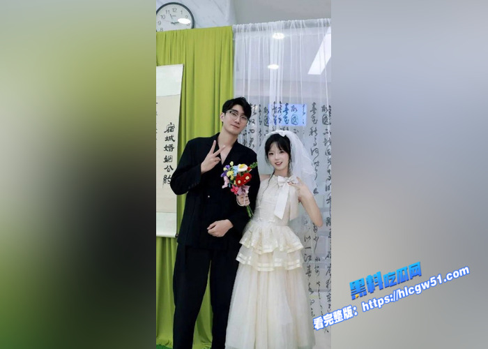 安徽反差新娘 结婚前夜出轨 雪白婚纱无毛嫩逼 被炮友猛操 干高潮迭起 嗷嗷直叫5 安徽反差新娘 结婚前夜出轨 雪白婚纱无毛嫩逼 被炮友猛操 干高潮迭起 嗷嗷直叫5