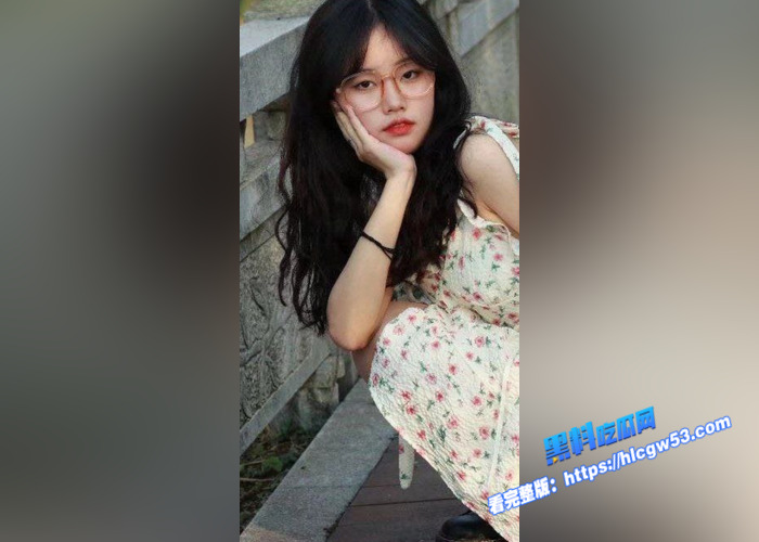 江苏高颜值反差眼镜妹 张小婧 大尺度性爱视频流出 乳头粉嫩可爱 多毛骚穴被肉棒爆插 淫叫不断3 江苏高颜值反差眼镜妹 张小婧 大尺度性爱视频流出 乳头粉嫩可爱 多毛骚穴被肉棒爆插 淫叫不断3