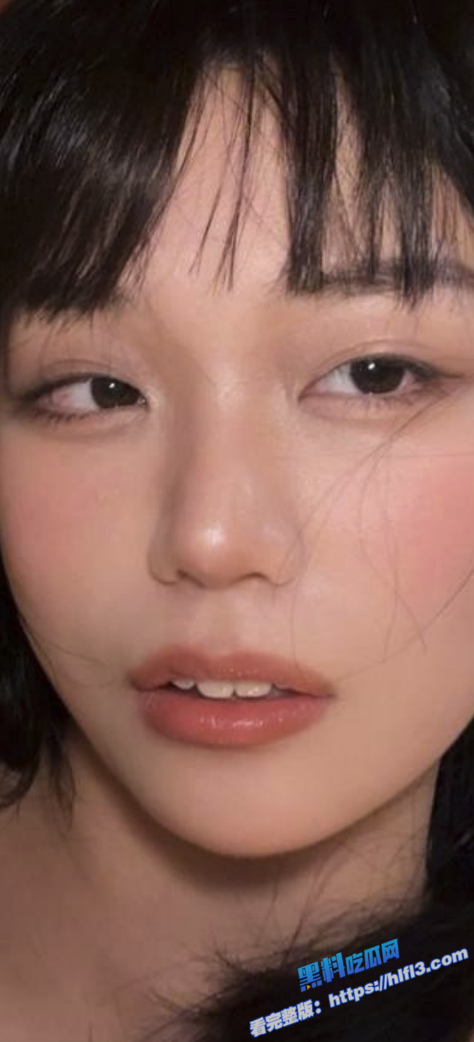 推特福利姬美女 玉米yum707 最新VIP定制专享 抖音风三视角裸舞视频福利！3