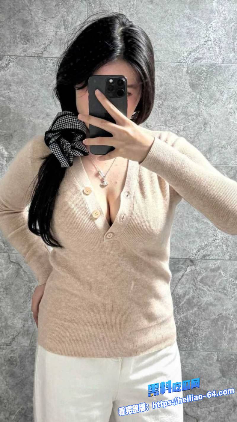 郑州气质网红周仕琳私拍视频外泄清纯女神黑丝变身骚母狗太刺激4