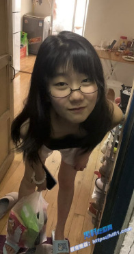 瓜友投稿 广东佛山的学生母狗沈瑞太闷骚 SM也不拒绝