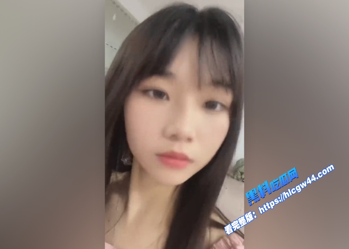 长沙外语学院靓女李颂恩与男友自拍不雅性爱视频小穴都已经被操的发黑了 图1WH700x500px 长沙外语学院靓女李颂恩与男友自拍不雅性爱视频小穴都已经被操的发黑了 图1WH700x500px