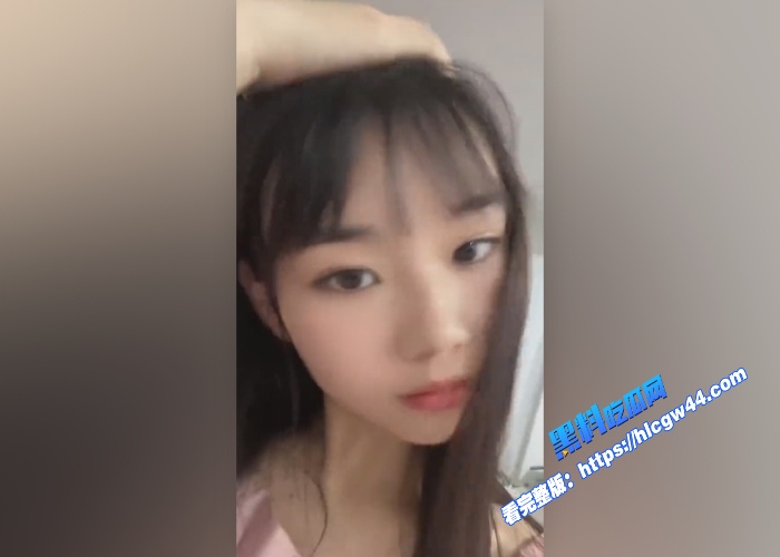 长沙外语学院靓女李颂恩与男友自拍不雅性爱视频小穴都已经被操的发黑了 图3WH700x500px 长沙外语学院靓女李颂恩与男友自拍不雅性爱视频小穴都已经被操的发黑了 图3WH700x500px