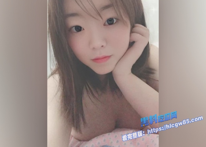 广州05年反差母狗钟绮晴 1