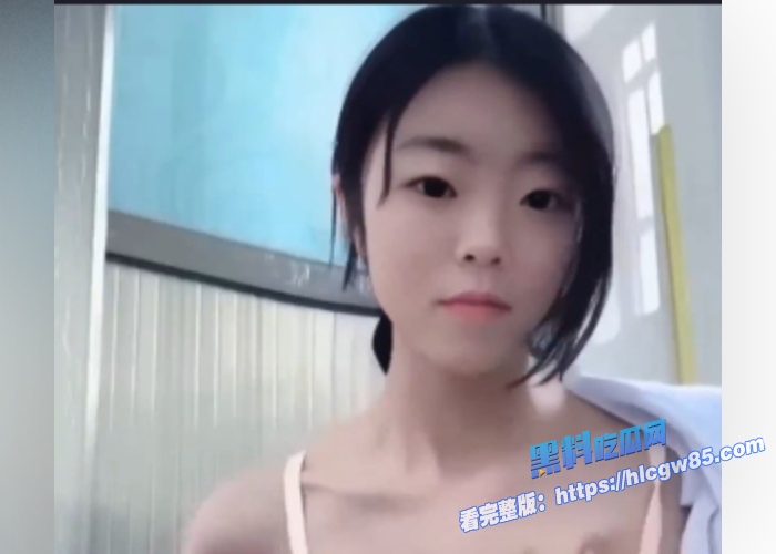 广州05年反差母狗钟绮晴 2