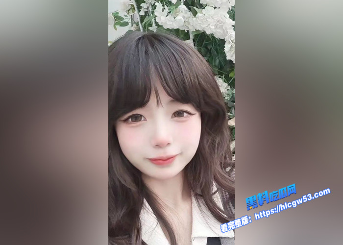 高颜值反差小萝莉 被金主包养 自拍裸体福利发给金主 外表看起来是清纯萝莉 实则内在却是淫荡母狗一条1 高颜值反差小萝莉 被金主包养 自拍裸体福利发给金主 外表看起来是清纯萝莉 实则内在却是淫荡母狗一条1