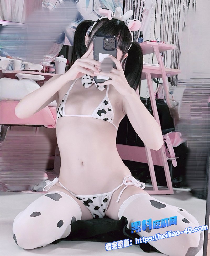 推特萝莉福利姬yurinslittlepeachCos居家女仆啪啪5